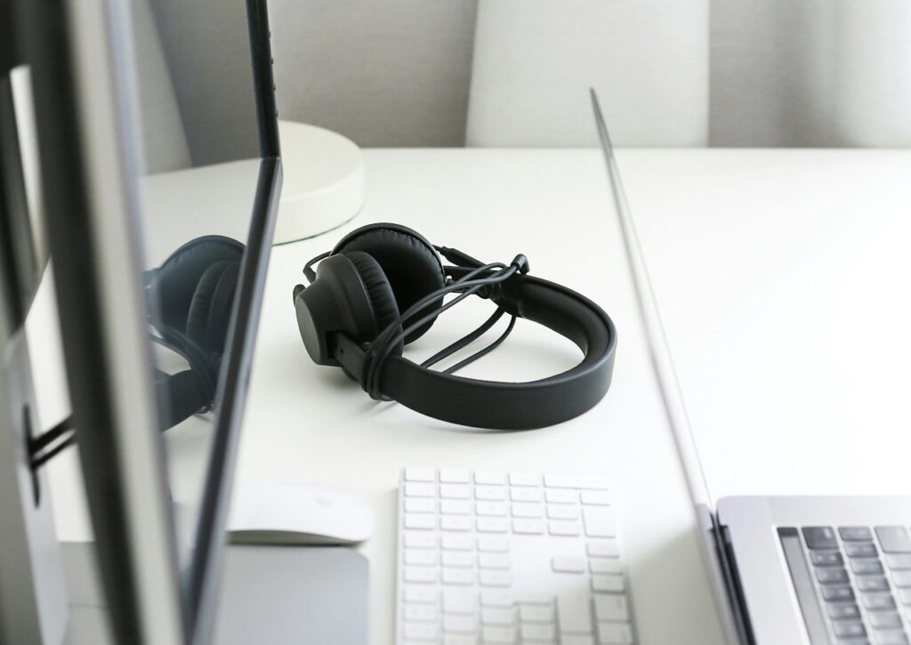Noise-Cancelling Wireless Office Headset